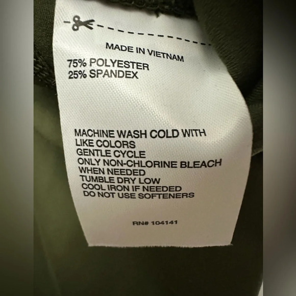 DSG Women’s Momentum Foldover Flare Tight Leggings Size XL Inky Olive Green NWT - Picture 5 of 6